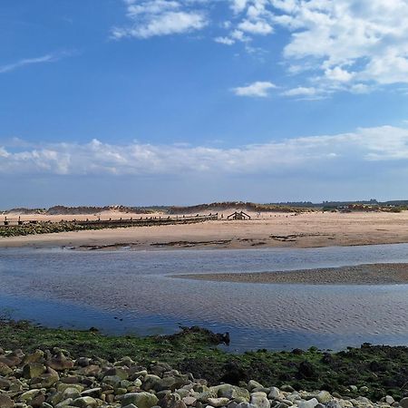 1 Fulmar Road**Next To West Beach And Golf Course Lossiemouth Exterior photo