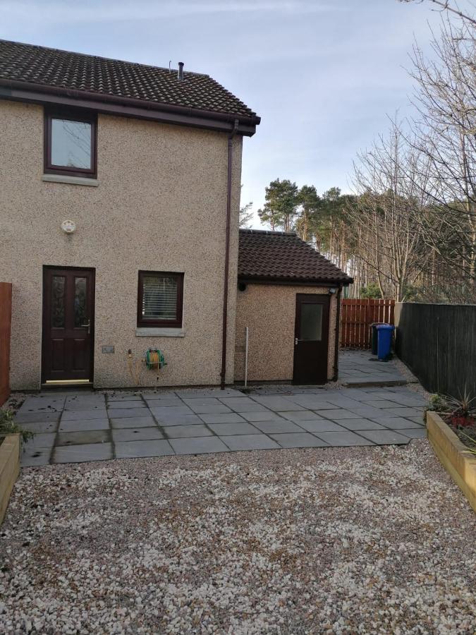 1 Fulmar Road**Next To West Beach And Golf Course Lossiemouth Exterior photo